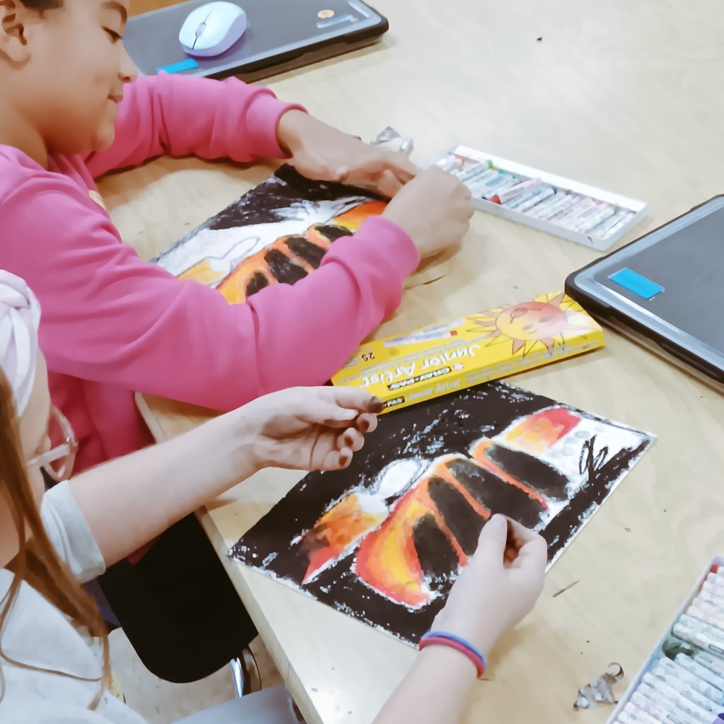 4th Grade - Thus far, artists have been coloring the oil pastel using Chiaroscuro techniques. Everything appears to be proceeding according to plan.