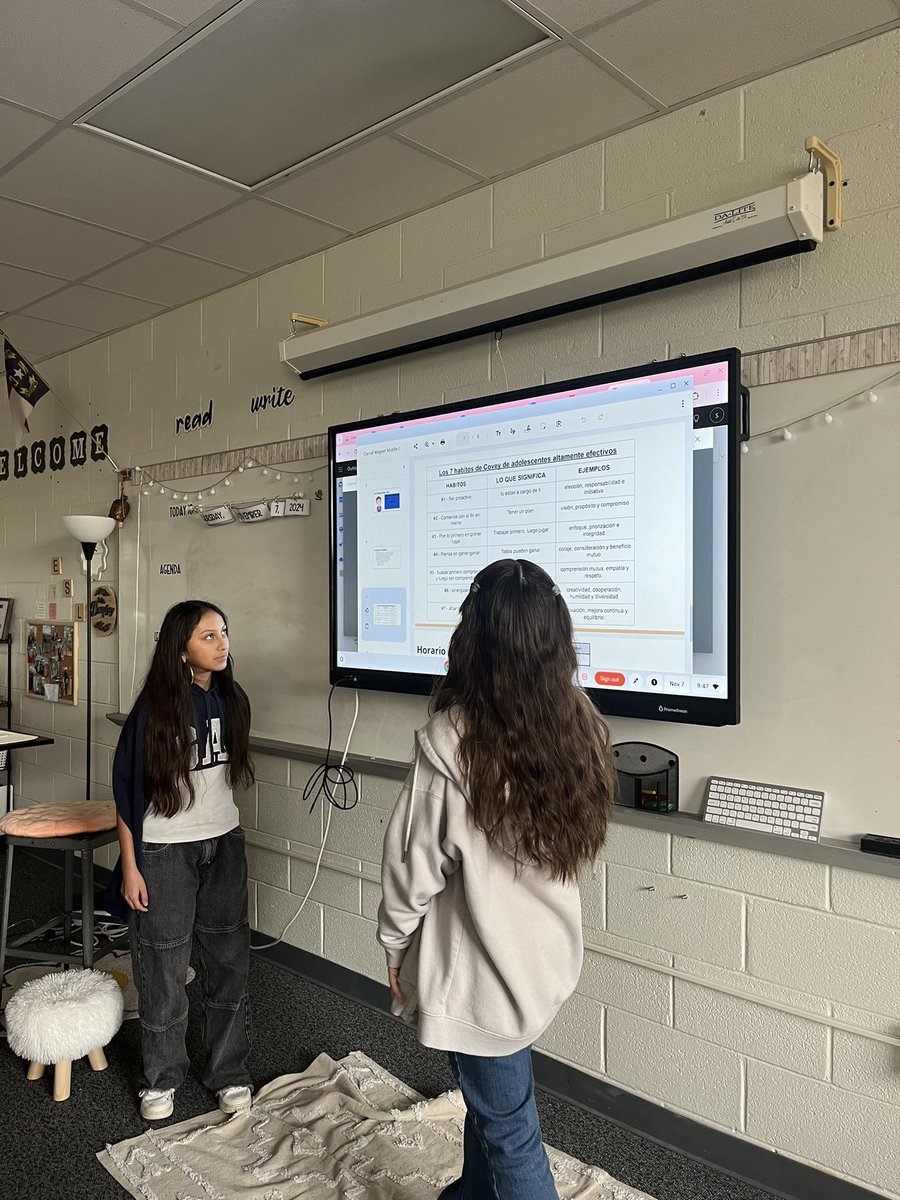 MsDempseyESL's tweet image. Last week 8th grade had the honor of listening to a presentation created by two bilingual CMMS students in lighthouse club. 

Thank you to these two amazing scholars for connecting and engaging our multilingual learners and families! 💛🖤