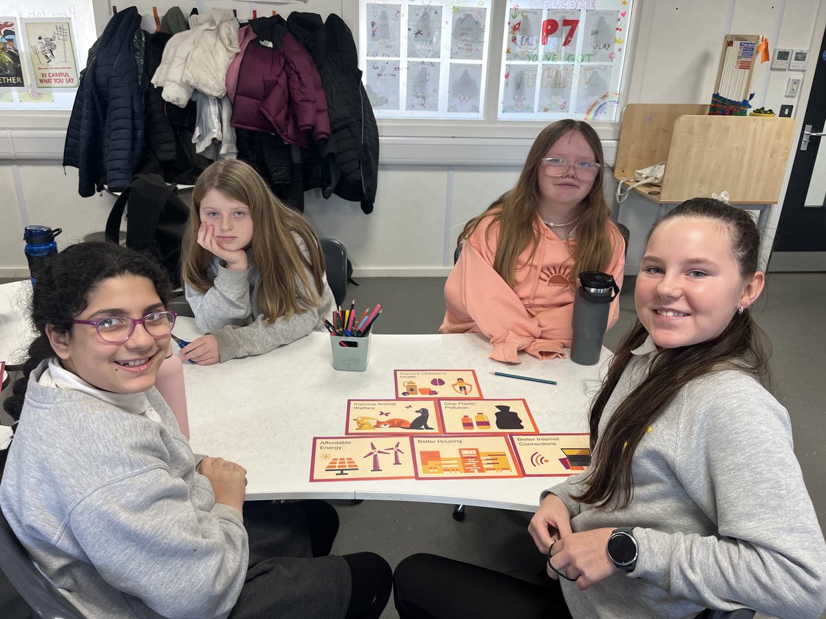 Mrs Mack tweet media