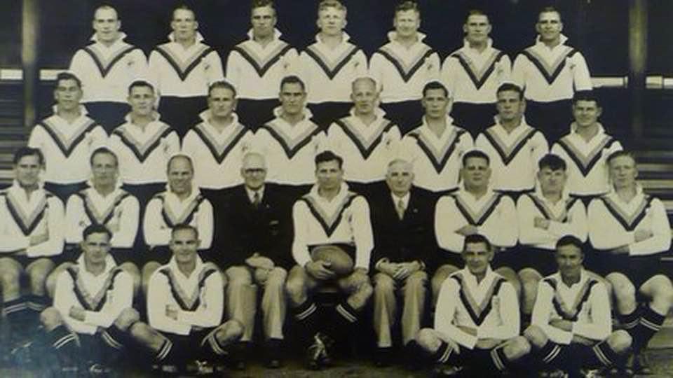 The 1946 Great Britain Touring Team named the Indomitable’s when they travelled to Australia on the Aircraft Carrier the Indomitable. And returned home with the Ashes and an unbeaten record. Captained by Gus Risman.
⁦<a href="/RLCares/">RL Cares</a>⁩  ⁦<a href="/WalesRugbyL/">Wales Rugby League</a>⁩ ⁦<a href="/SalfordDevils/">Salford Red Devils 👹</a>⁩ ⁦