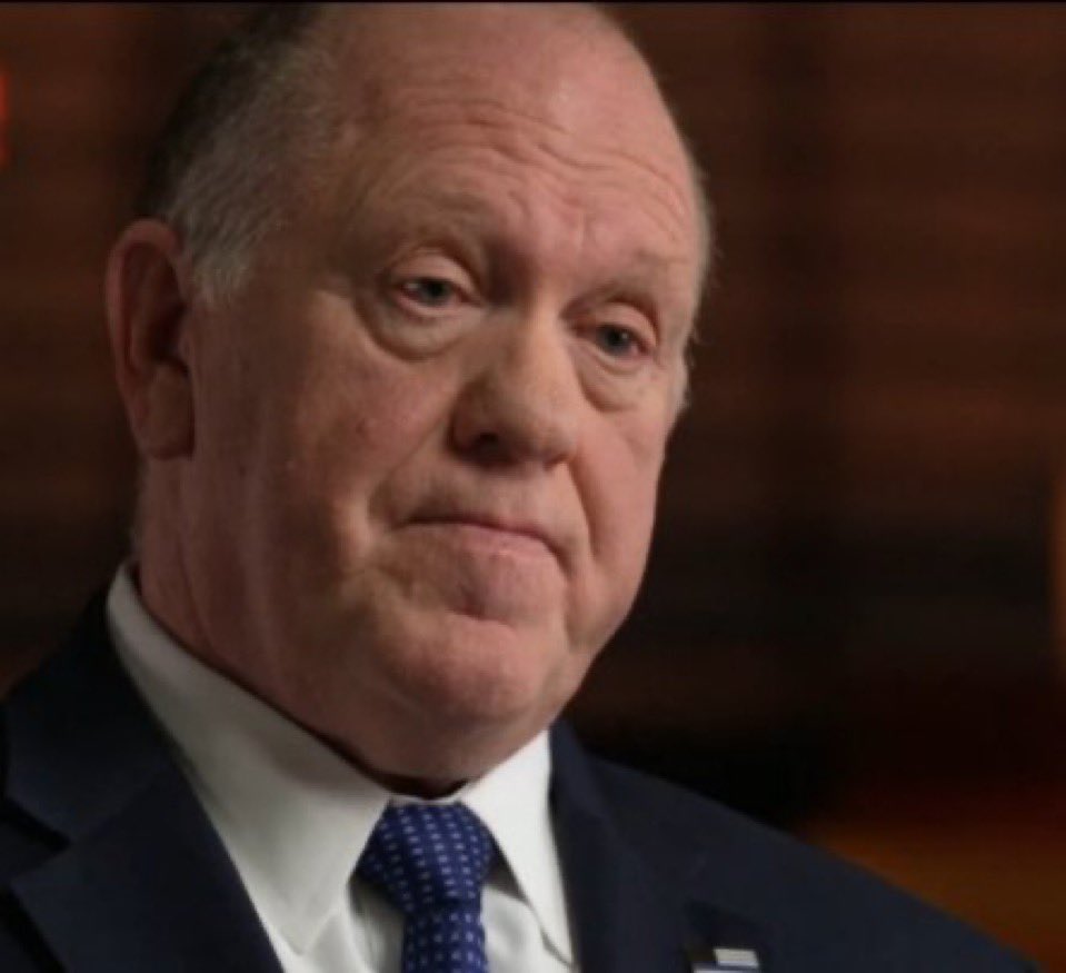 右度太高的人，往往都带着富贵人家看门犬一般的强硬姿态，还很容易得到自我认定为精英者的追捧。 这类人崇尚社会达尔文主义 ，其实违背了他们的宗教信仰，也违背了现代人类文明。, image size:959x875