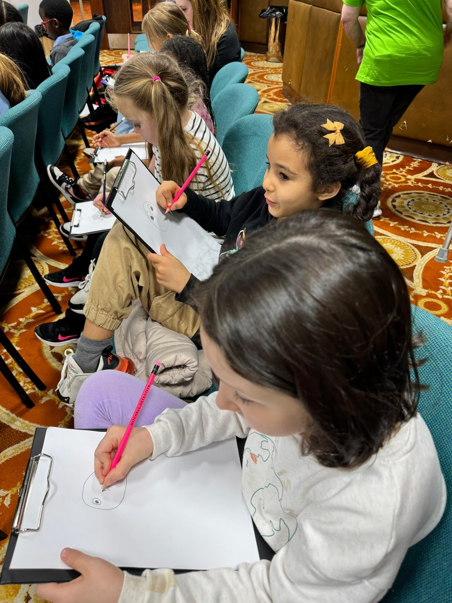 stpatrickspri's tweet image. P2/3 had a fantastic time at the Mitchell Library for the Wee Write Festival! We met the illustrator of How to Grow a Mermaid and got creative by making our own unique creatures. A huge thank you to @GlasgowLife and the team for an inspiring day of imagination and fun! #WeeWrite