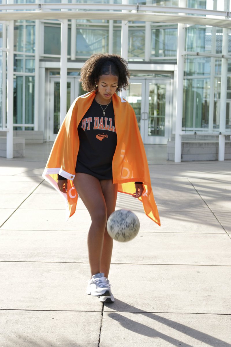 Maya Walker tweet media