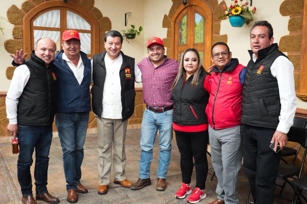 ¡Arrancamos esta gran campaña en Cuautepec! Junto al diputado federal con licencia Javier Vázquez Calixto, y nuestra querida comunidad, estamos listos para escribir un nuevo capítulo de transformación. Este 01 de diciembre, vamos todos por la mejor opción: ¡Enrique Cruz Castelán!