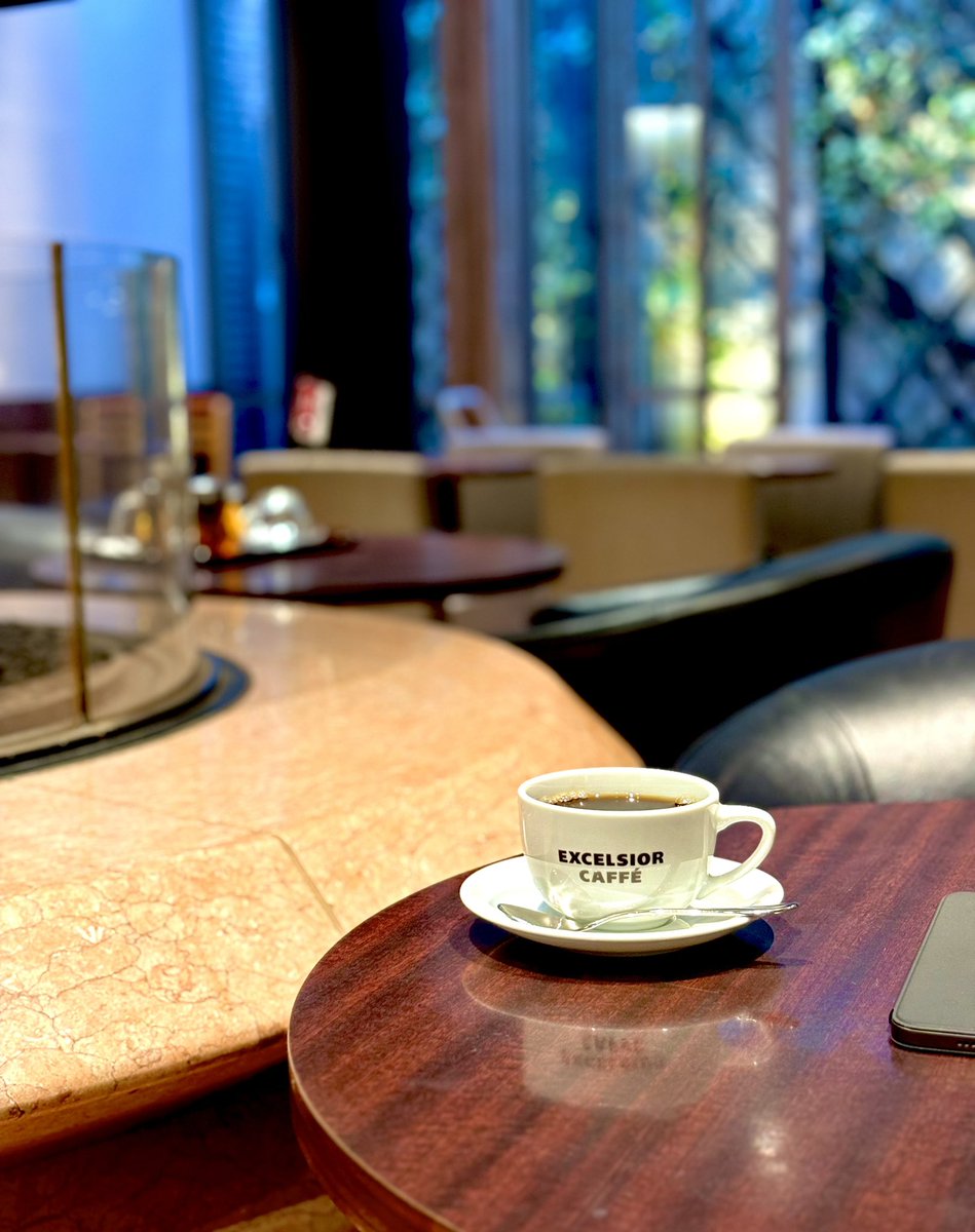 今朝は優雅にモーニング
iPhone16綺麗に撮れるね