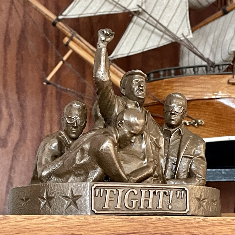fight_statue's tweet photo. 🇺🇸 Unleash your patriotic spirit! 🇺🇸 

​Introducing our limited edition cold cast bronze statue of President Trump, immortalizing the iconic moment after the Butler, PA assassination attempt! This powerful symbol of resilience is a must-have for every supporter.