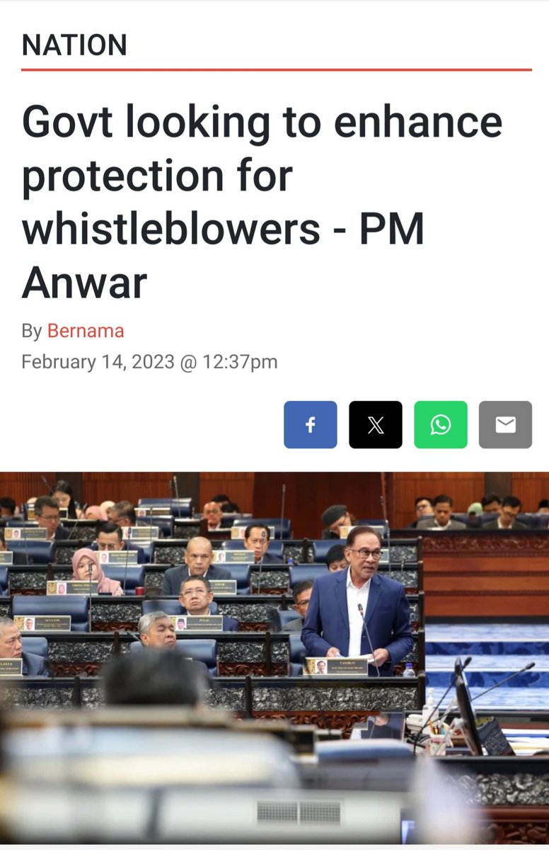 clivechanT's tweet photo. #pmx @anwaribrahim  did you say so for the past? @n_izzah is you father said so? I am confucing now. https://t.co/kuOFxHG9md