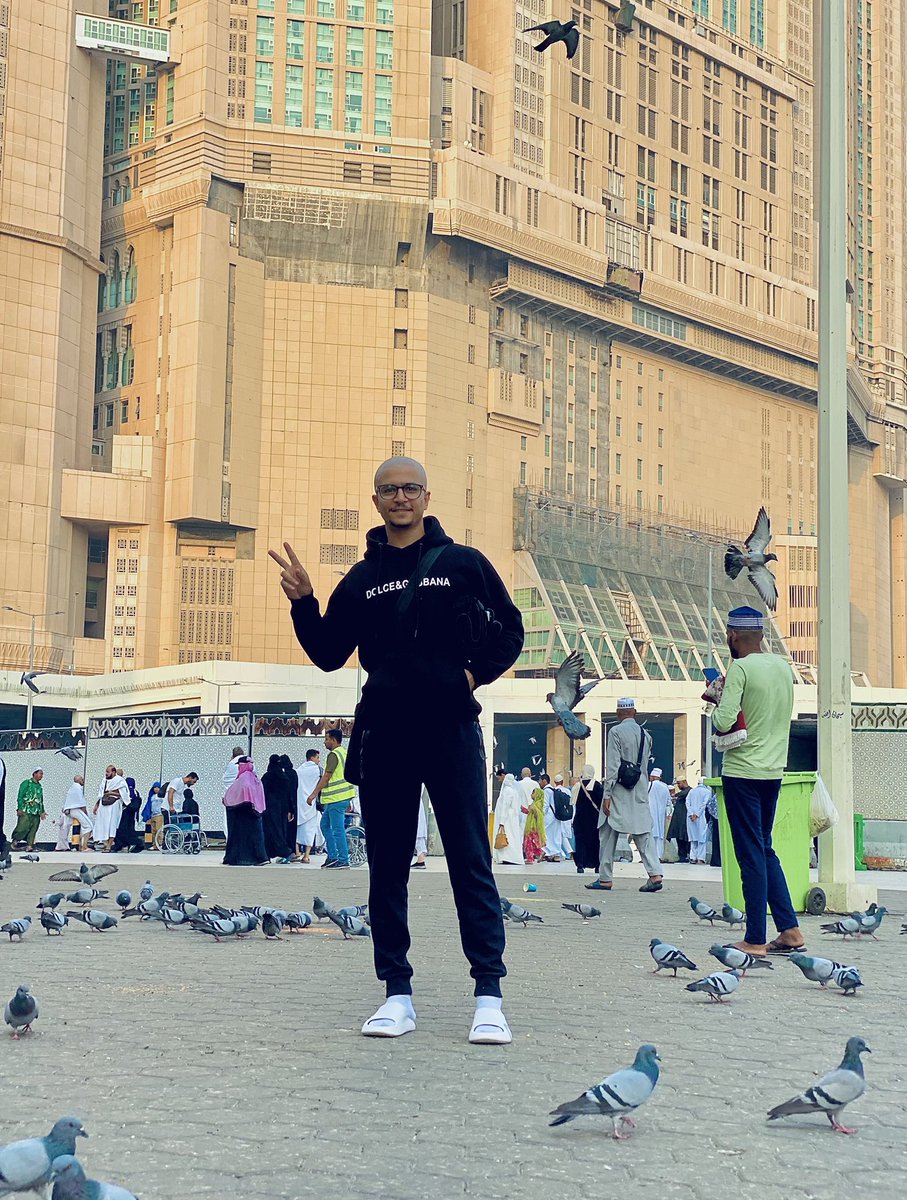 1To4ka's tweet photo. وما لكم من نعمه فمن الله  ♥️
الحمد لله حمداً كثيراً طيباً مباركاً فيه 🕋✨ https://t.co/7DH7b3CJHQ