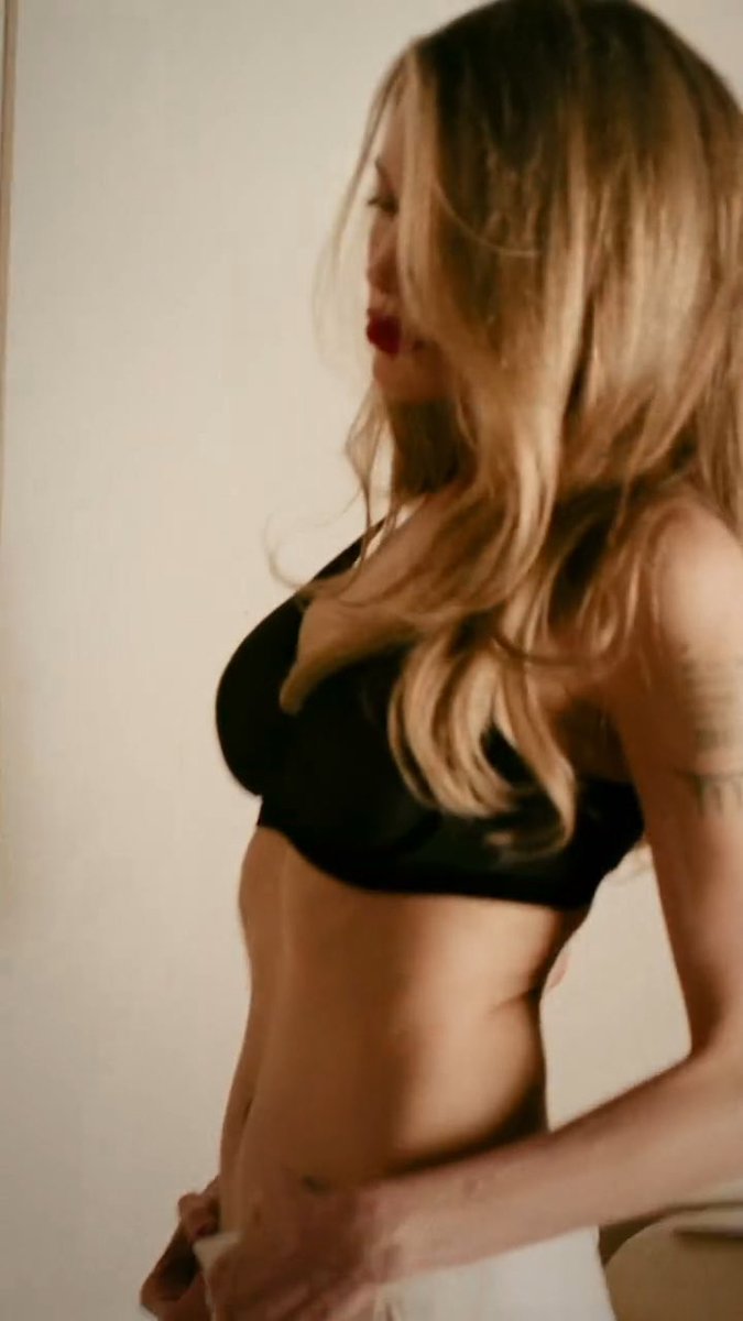 jolie_purr's tweet photo. A gift to lesbians everywhere Angelina Jolie https://t.co/IN9BezRSNT
