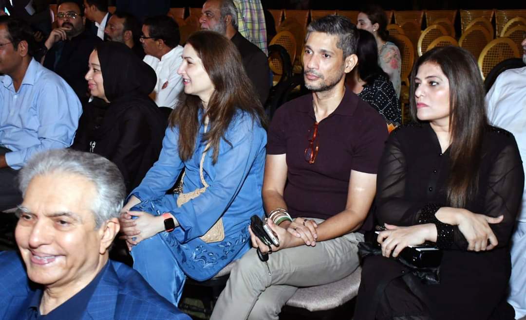 KamranAkhterMQM's tweet image. آج تک کراچی کا ایسا نمائندہ اجتماع نہیں دیکھا جس میں فکر اور ہر شعبہ ہائے زندگی کی نمائندگی ہو آج کی شام شامِ تشکر ہے شکر اور شکریہ کا تقاضہ کرتی ہےانہوں نےکراچی کے نوجوانوں کو مخاطب کرتےہوئےکہا کہ پاکستان انسٹی ٹیوٹ آف فیشن ڈیزائن کی کراچی آمد کراچی کےنوجوانوں کومبارک ہو
#PIFD