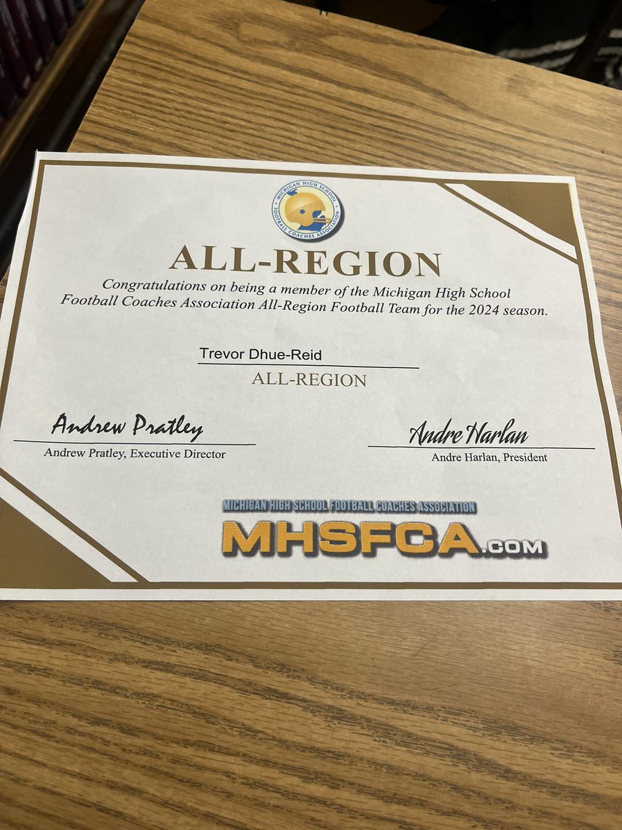 Trevor Dhue-Reid (@trevordhuereid1) on Twitter photo Blessed to be name All Region
<a href="/Sewell2626/">Coach Sewell</a> <a href="/CoachMacCarruth/">🏈Coach Mac🏆</a> <a href="/Sportsinthed_/">Sports in the D ™</a> <a href="/MIexposure/">Michigan exposure</a> <a href="/PrepRedzoneMI/">Prep Redzone Michigan</a> <a href="/CoachCalley21/">Chris Calley</a> Blessed to be name All Region
<a href="/Sewell2626/">Coach Sewell</a> <a href="/CoachMacCarruth/">🏈Coach Mac🏆</a> <a href="/Sportsinthed_/">Sports in the D ™</a> <a href="/MIexposure/">Michigan exposure</a> <a href="/PrepRedzoneMI/">Prep Redzone Michigan</a> <a href="/CoachCalley21/">Chris Calley</a>