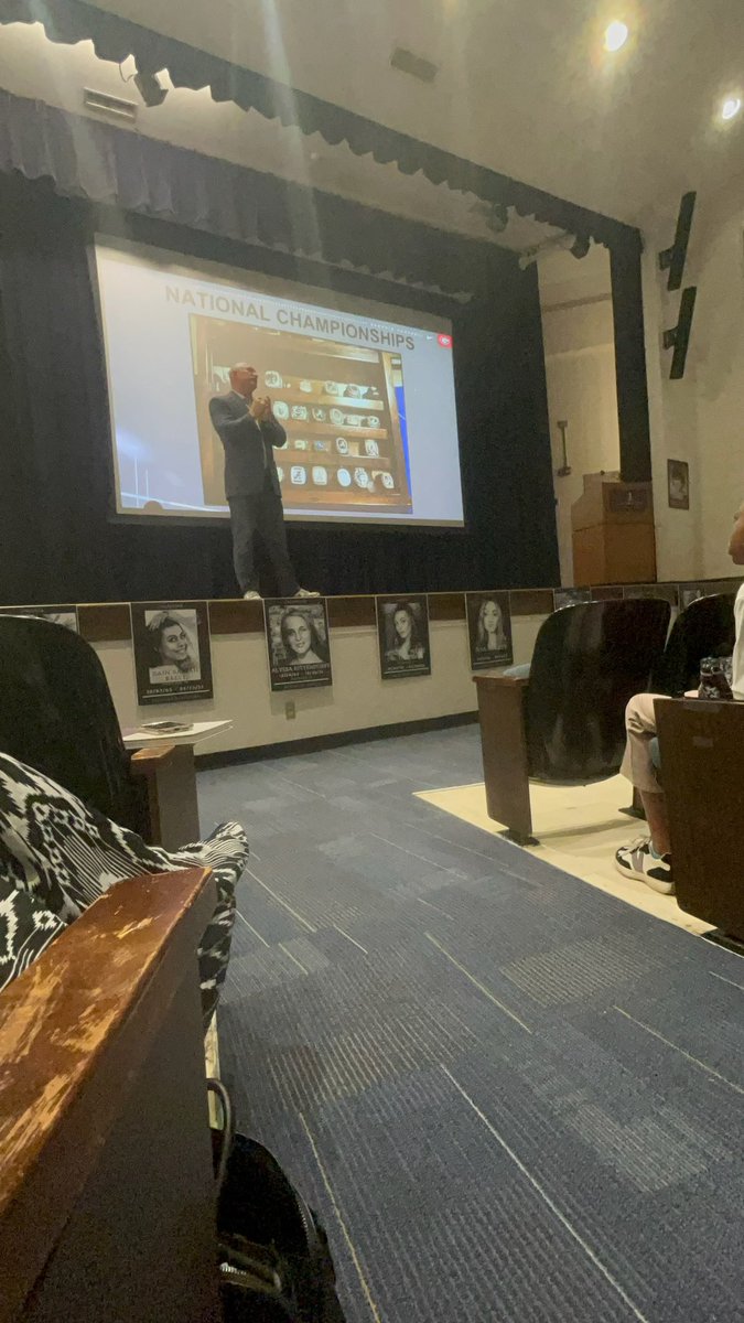 CoachYeah's tweet image. Thank you @ColumbusState for having me speak 🗣️💪💜

Join our team and help us @endthewhisper 
🔗 eliminatethewhisper.com 
​⁠ 
#coach #coachyeah #yeahyeahyeahyeah #letsgo #motivation #coachmecoach #AARA