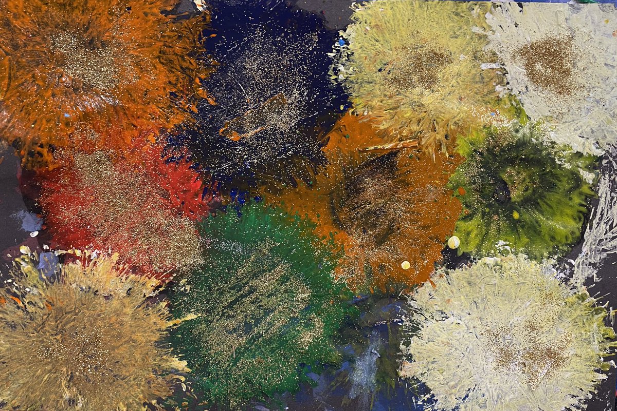 makeplaycreate's tweet image. Ba-Boom!
Sparkling.
Colourful.
Vibrant.
Glittery.
Fantastic Firework Paintings.

Week 2 of Curious Creators after school programme at Shipston Primary.
@ShipstonHead @stourfederation