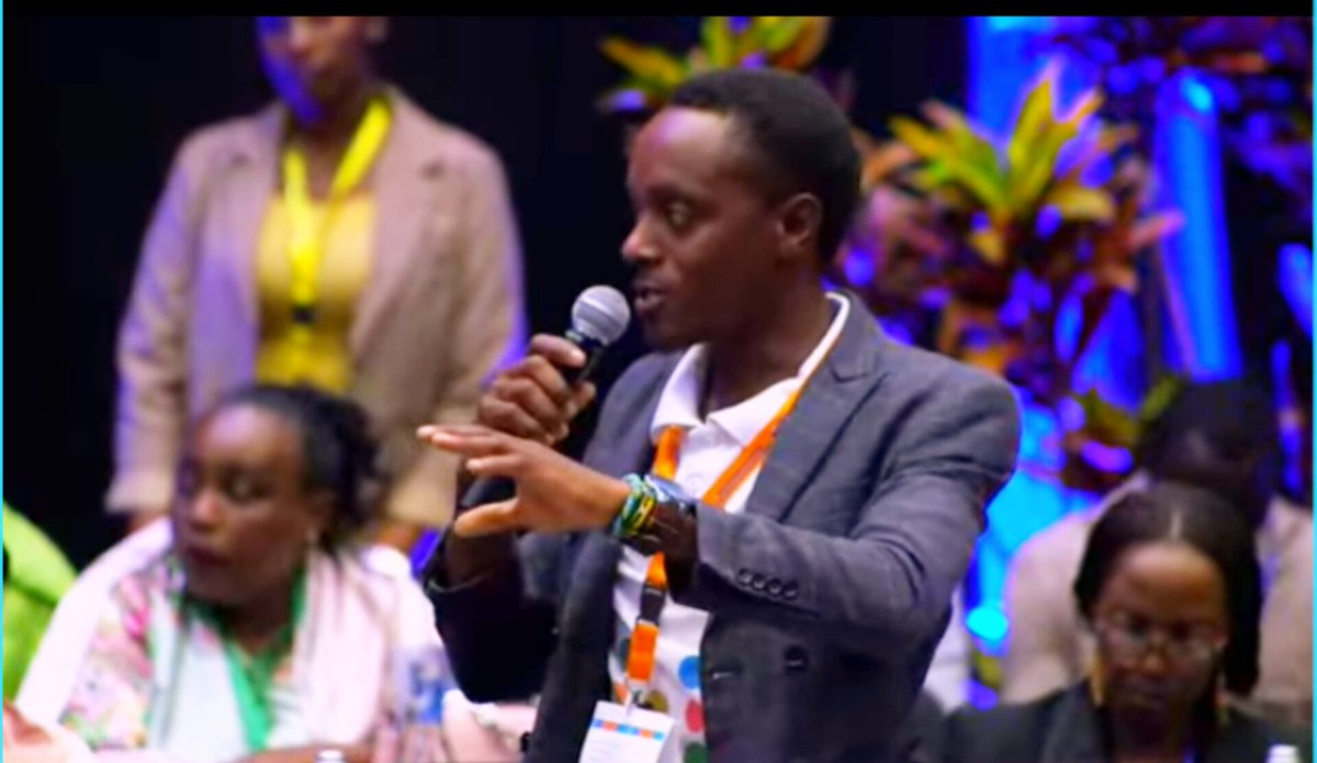 EngRonaldrossug's tweet photo. 4/6
During the policy Roundtable on enabling Ecosystems for youth led "Made in Africa" production & trade through #AfCTFA,
I shared the need to have a Joint AfCFTA youth business fund to provide consessional credit to youth business to facilitate production 4 export and trade https://t.co/b9wvwQprp6
