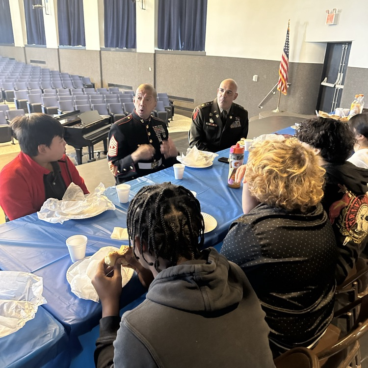 HTH Middle School tweet media