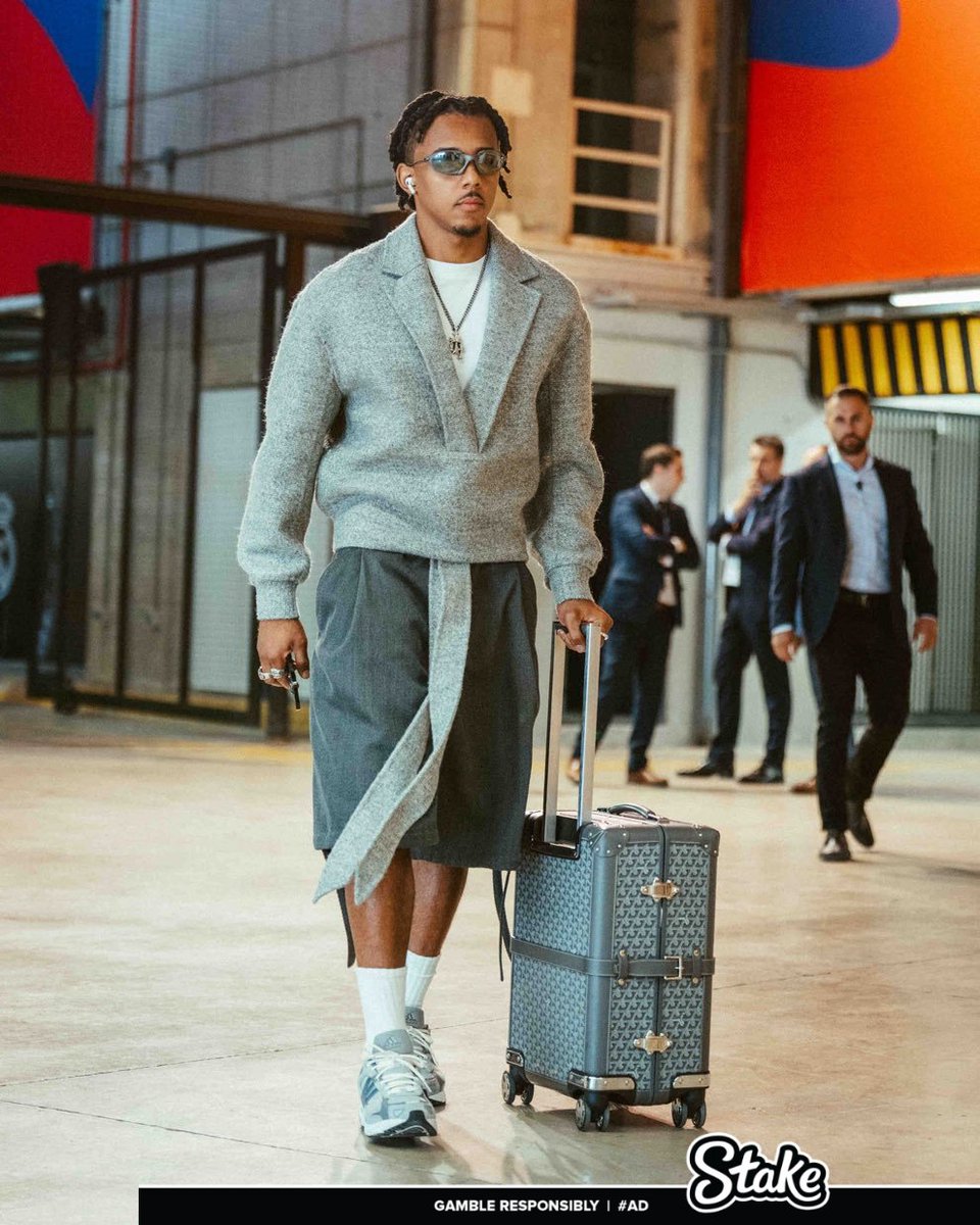 Crazy things Jules kounde owns at age 26 🤯

JK23 🐍 

A THREAD