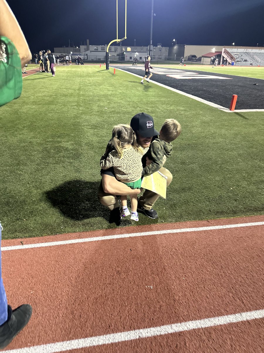 Thankful to still be around the game I love and to share things I’ve learned. Helped DuBois high school win our first playoff game since 1996. Helped the Falcons win a youth football
Championship. Excited to keep building up our areas best!
