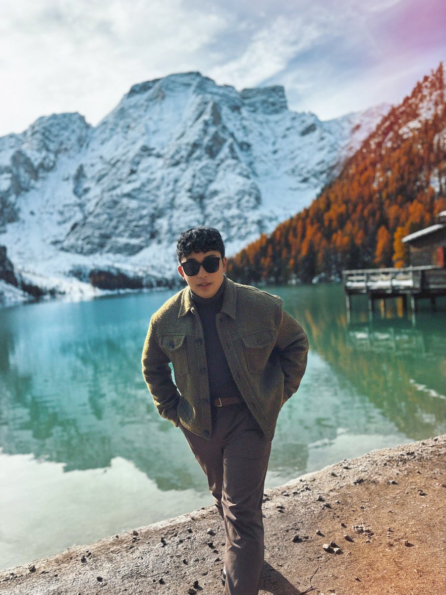 Awkward_Juan's tweet photo. Italian Dolomites stuck in my head. https://t.co/GRW86WITBa