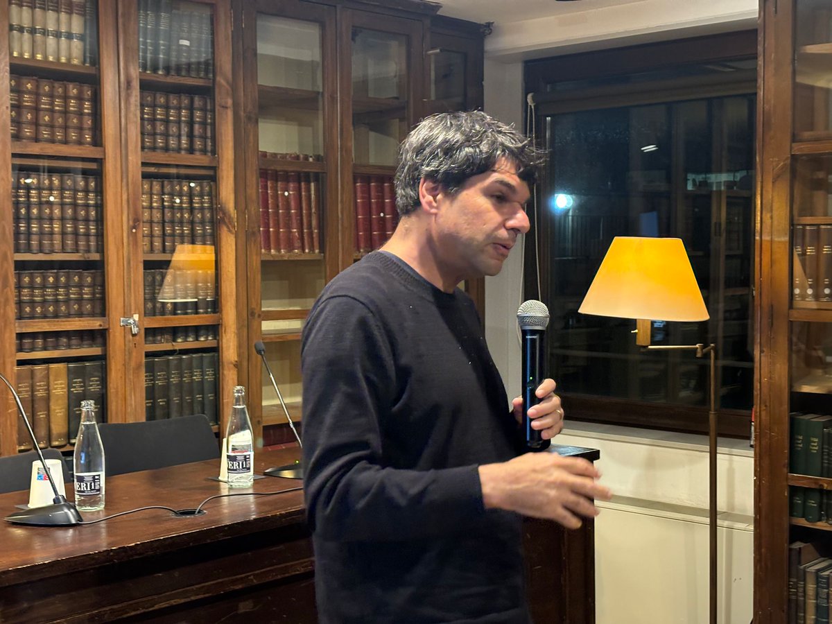 Filosofia - Ateneu Barcelonès tweet media