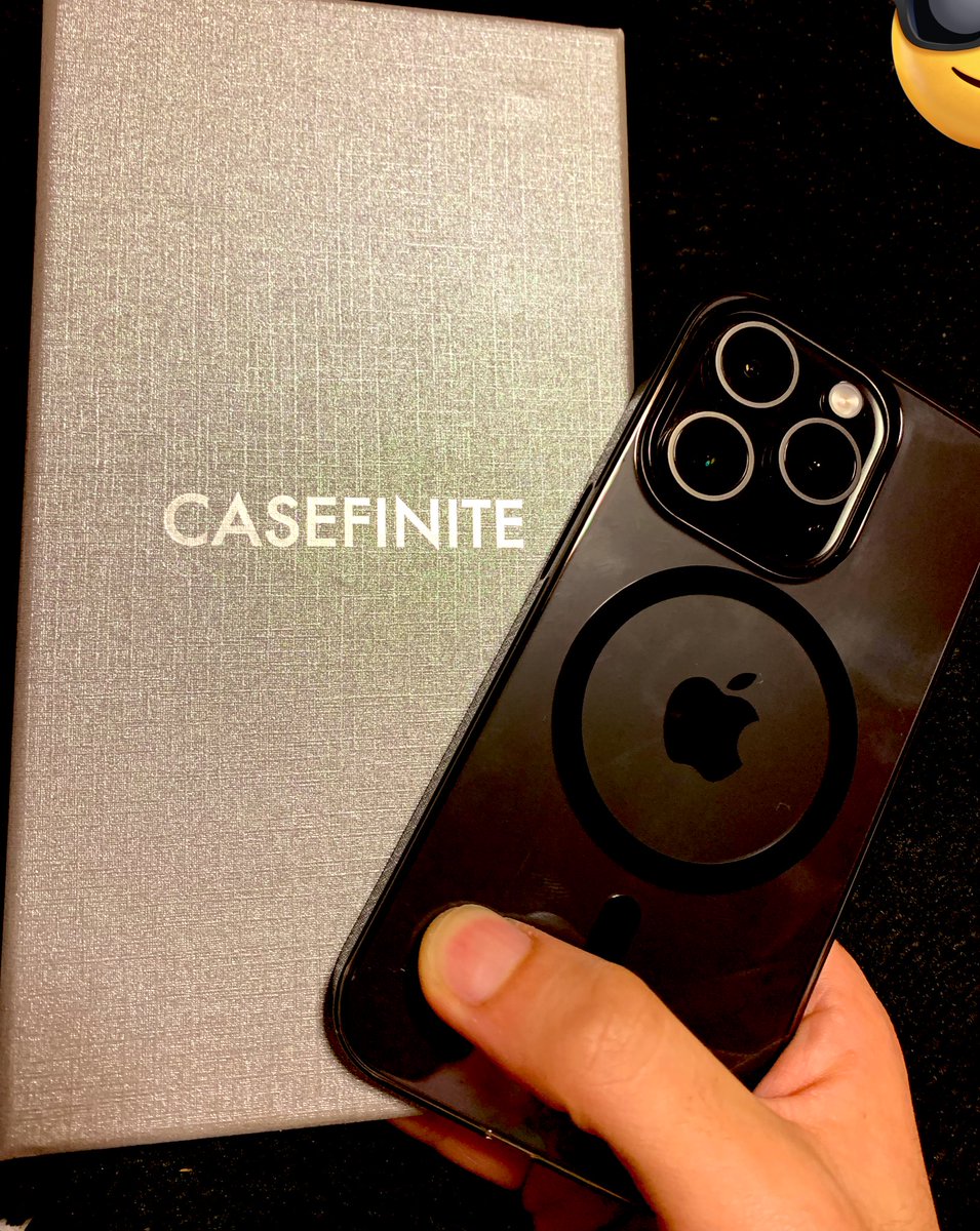 TTTR_shun_10969's tweet photo. 最高なiPhoneケースに出会ってしまった。。。iPhone裸族派お勧め😳

#CASEFINITE
#iPhone https://t.co/Df0f6IPOMh