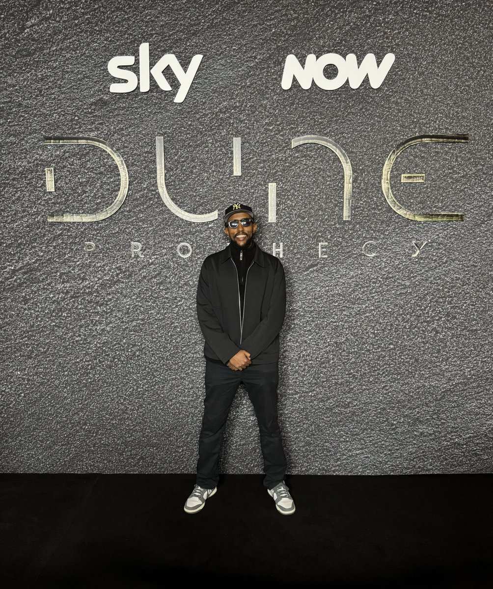 SmallTimeCritic's tweet image. We had an incredible time last night going back to the world of #Dune with #duneprophecy the TV show! The six episode series will be starting on the 18th November. Big thank you to @skytv and @NOW for the invite!!!