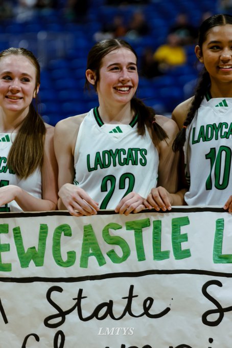 Congrats to former Platinum athlete Mattie Dollar (Newcastle HS) on her commitment and upcoming signing day to play at Lubbock Christian University!
Go Chaps!