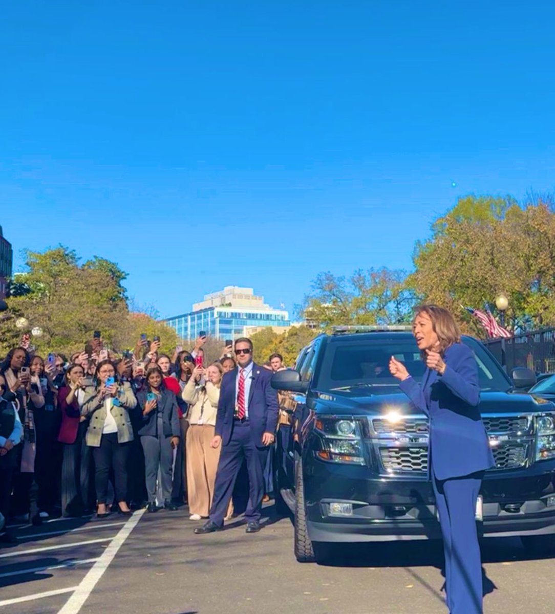 .<a href="/VP/">Vice President JD Vance</a> when addressing the amazing staff who greeted her today when she arrived for lunch with President Biden. 💙