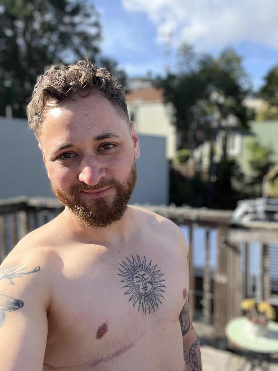SfTransguy's tweet photo. Took my Testosterone and I am (relatively) sane again. Oversharing on the internet time is over (for now). ☀️ https://t.co/0RJQhZRhKo