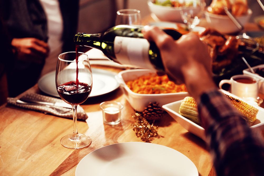 WineonSale's tweet photo. Grateful for our loved ones, delicious meals, and discounted wine—because let’s face it, one bottle isn’t enough! Grab our Thanksgiving Sale Special and save 62%, perfect for enjoying with family and friends! 🍷🦃🍇🍾

#ThanksgivingCheers #WineBundles 
https://t.co/3ea2SS2iyD https://t.co/6FOBKBNYiA