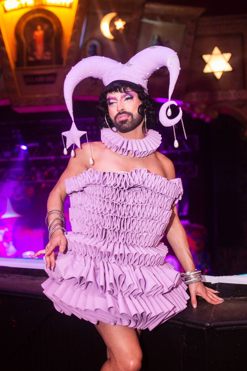 🎪 Ruffled at Mayhem 🎪
•
•
Photos by <a href="/ty_yamamoto1/">🌅</a> &amp; <a href="/itssecretqueen/">Xxx porn heb L</a>  

Look by @ kissmesillyy (IG)🫶🏽