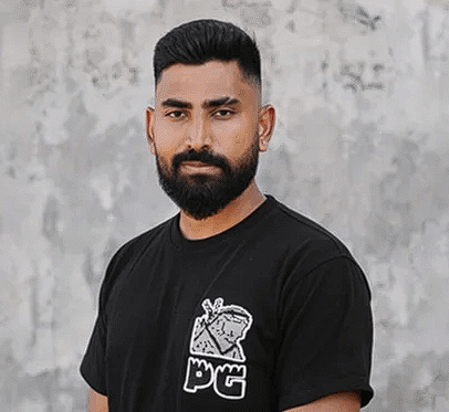 This is Shan

He quit Tesla, minted 5 Bored Apes, and built an NFT empire

But a prank, a bear market, and burnout almost destroyed everything

Here’s how he turned it all around:

1/15
