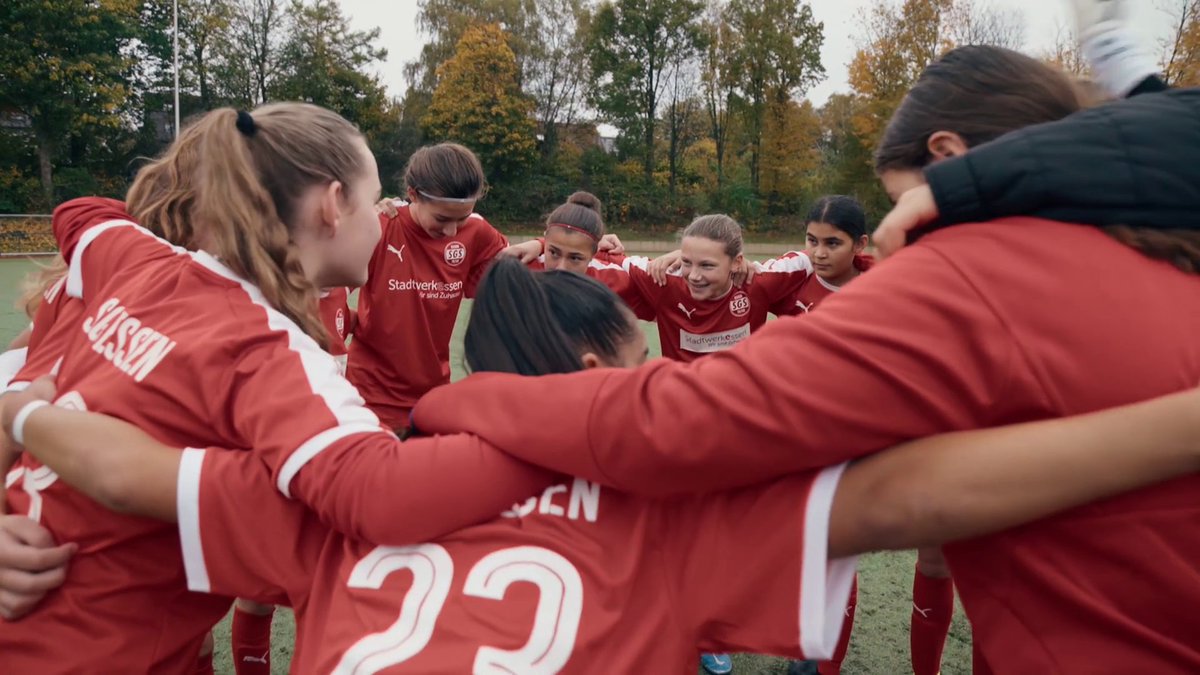 Bis 15.11. läuft das #Crowdfunding für die #Dokuserie "KICKEN WIE EIN MÄDCHEN" - Unterstützt das Projekt und erhaltet dafür eines von vielen #Dankeschöns
startnext.com/kicken-wie-ein…
#equalplay #Chancengleichheit #klischeefrei #Empowerment #frauenfußball #nichtohnemeinemädels