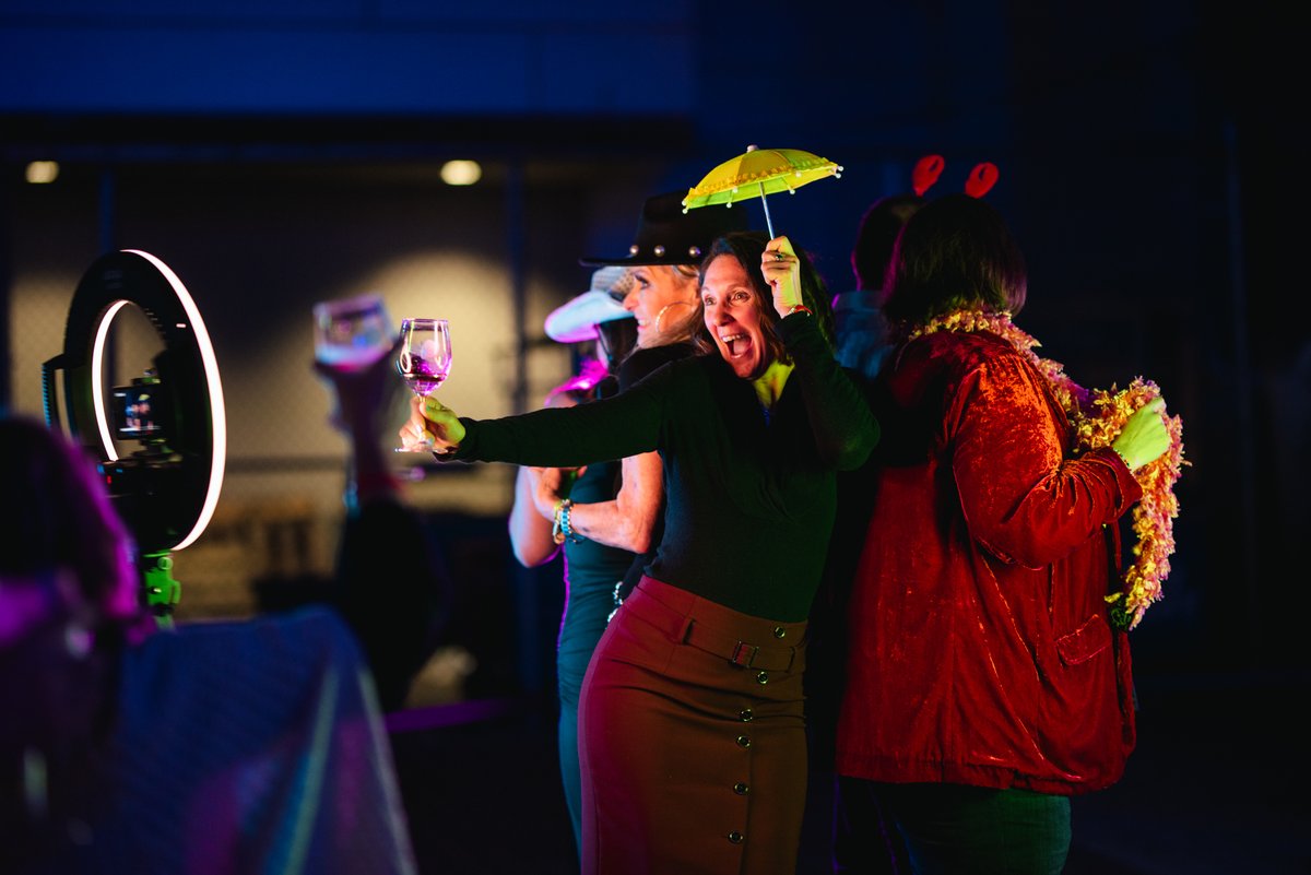 Reminiscing on the great times at last year’s event! The 7th annual Shuck Cancer event will be held on Thursday, November 21 for tickets visit shuckcancer.org. All donations will benefit @americancancer for access to care in our state.

#shuckcancernola #neworleans