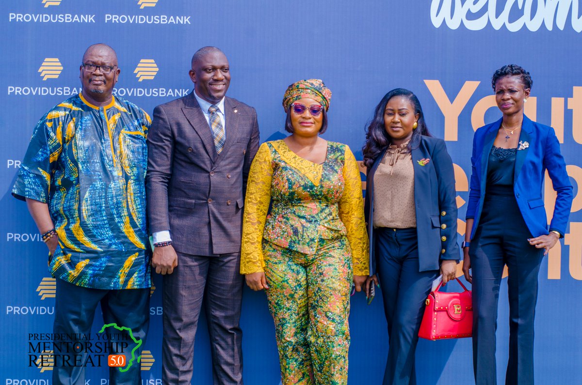 Youth mentoring programs usually have outcomes that reflect some or all of the Five Cs of youth development – Character, Confidence, Connection, Competence, Caring and Compassion.
#PresidentialYouthMentorshipRetreat #PYMR5
#MentorshipWithOBJ #YouthCentre
#ooplydc