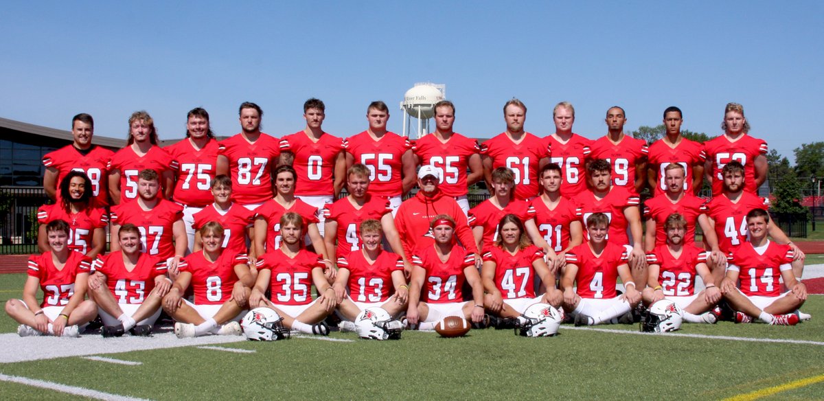 🥳🏈 Happy Senior Day <a href="/UWRFFootball/">Falcon Football</a>!

Thank you for your hard work and contribution to UWRF Athletics both on and off the field.

#FFT