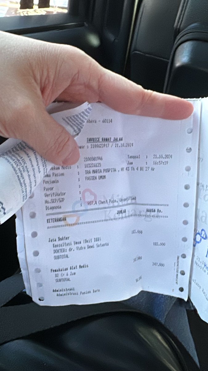 Kalau dibilang ibu Korban yang di minta sujud dan menggonggong sampai Masuk Rumah sakit karena shock gk kuat liat anaknya di paksa sujud dan menggonggong! itu benar adanya!
jadi di video yg rame itu gk seberapa! yg tidak di rekam itu! 
Si Ivan, bener2 suruh Ethan untuk Sujud dan