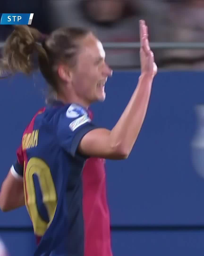 👌 The combo between Patri and Graham...Watch live for free on DAZN ▶️  #UWCLonDAZN #UWCL