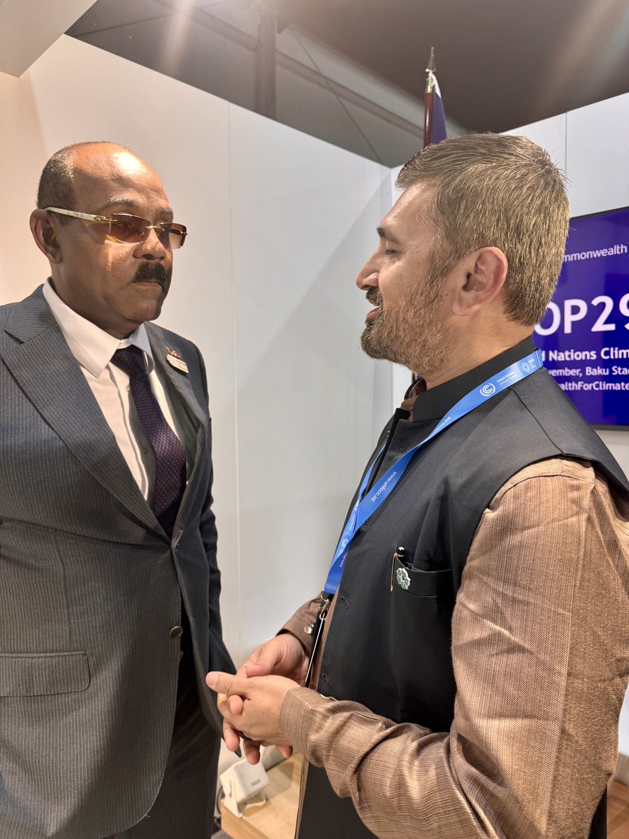 Darshak Hathi tweet media