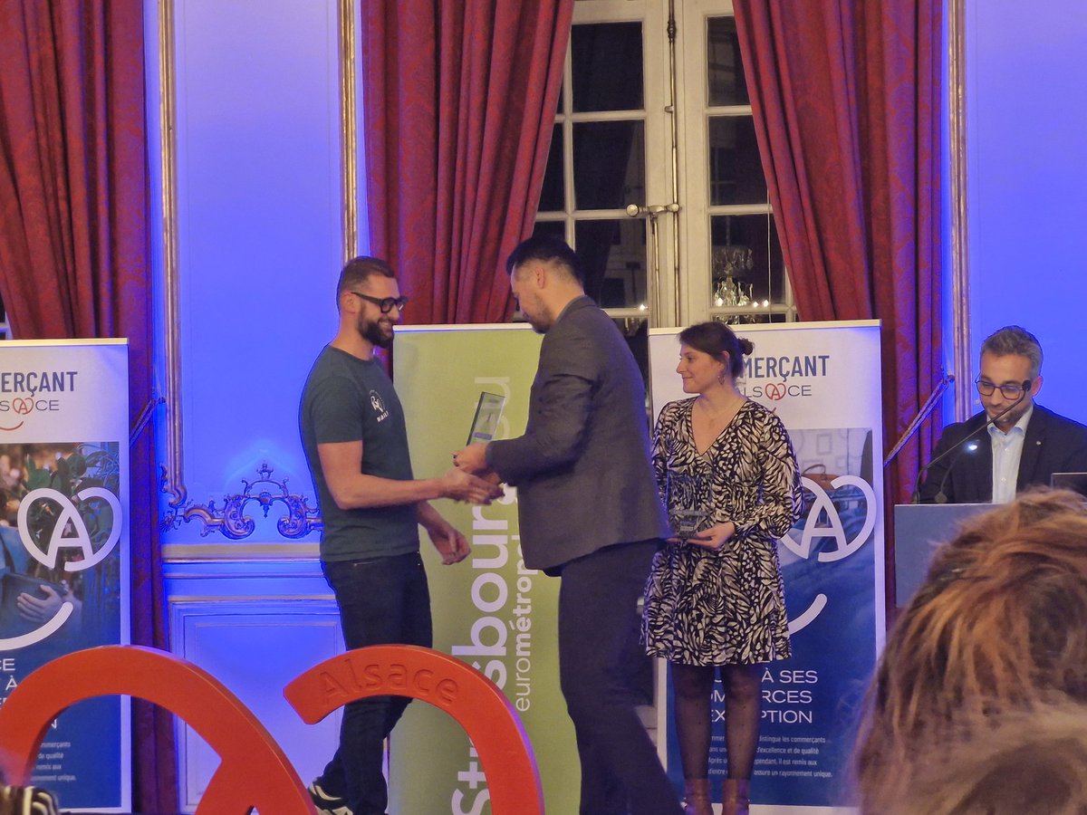 Encore une belle cérémonie ce soir avec la <a href="/ccialsace/">CCI Alsace Eurométropole</a> dans un cadre exceptionnel qu'est l'hôtel de ville de Strasbourg.
<a href="/Matmut/">Matmut</a> 
@villedestrasbourg