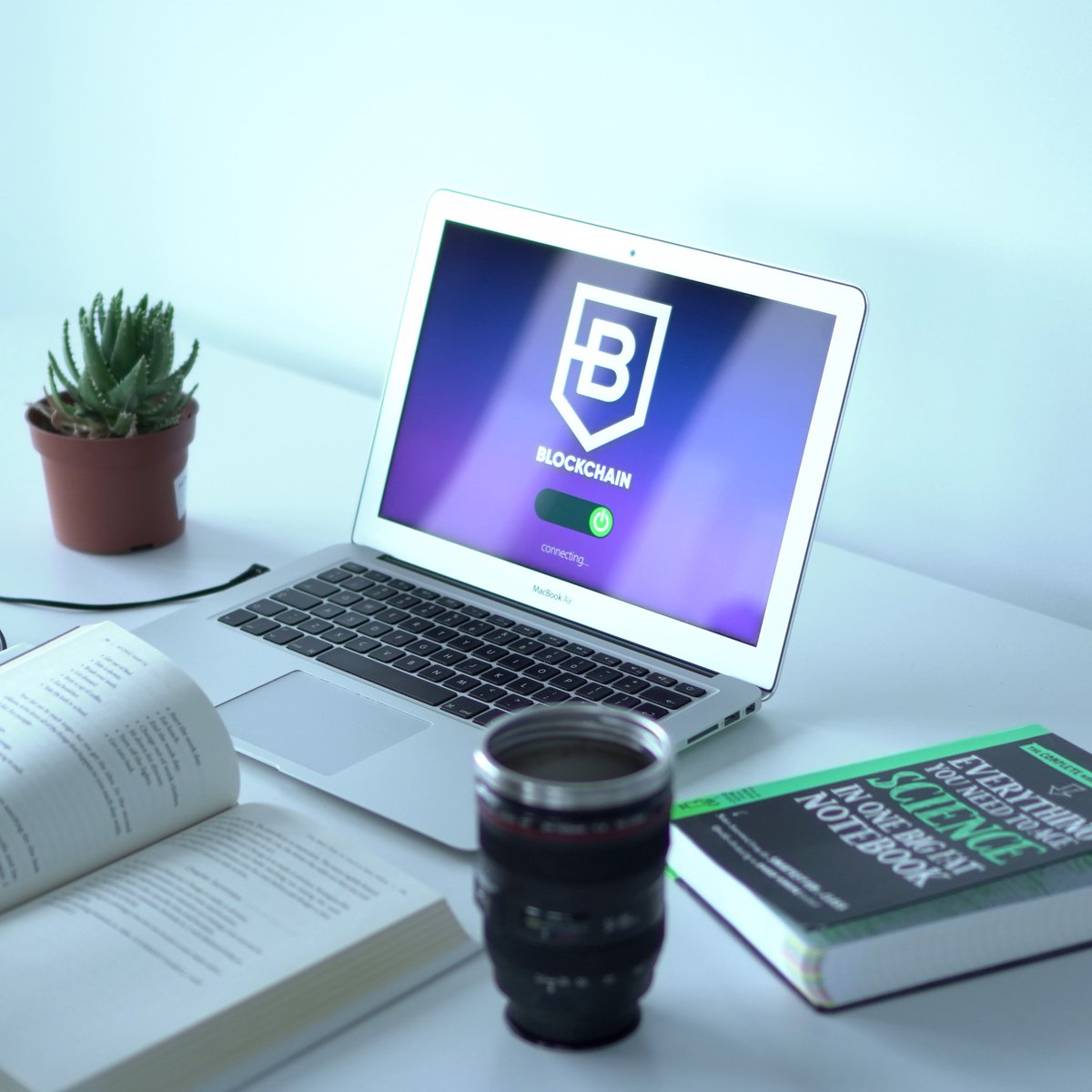 PassSlot's tweet image. 💻 Developers, start building the future! PassSlot’s cloud technology makes it easy to create innovative mobile wallet experiences. 💡🌐 #FutureBuilding #InnovativeTech #PassSlot