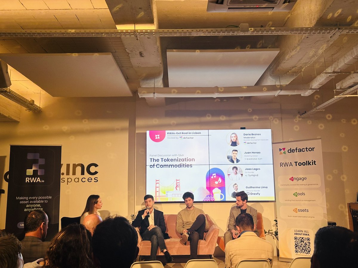 jennyt_eth's tweet image. Here at the @WebSummit side event @rwa_io: 𝗥𝗪𝗔𝘀 𝗙𝗼𝗿 𝗥𝗲𝗮𝗹 𝗶𝗻 𝗟𝗶𝘀𝗯𝗼𝗻: 𝗧𝗼𝗸𝗲𝗻𝗶𝘇𝗮𝘁𝗶𝗼𝗻 𝗼𝗳 𝗖𝗼𝗺𝗺𝗼𝗱𝗶𝘁𝗶𝗲𝘀
With @juanhenao73 from @DiamondNxt1, @joaonflages from @lympid_official and @drexfy Moderated by @BeznosDaria from @defactor_  
#WebSummit