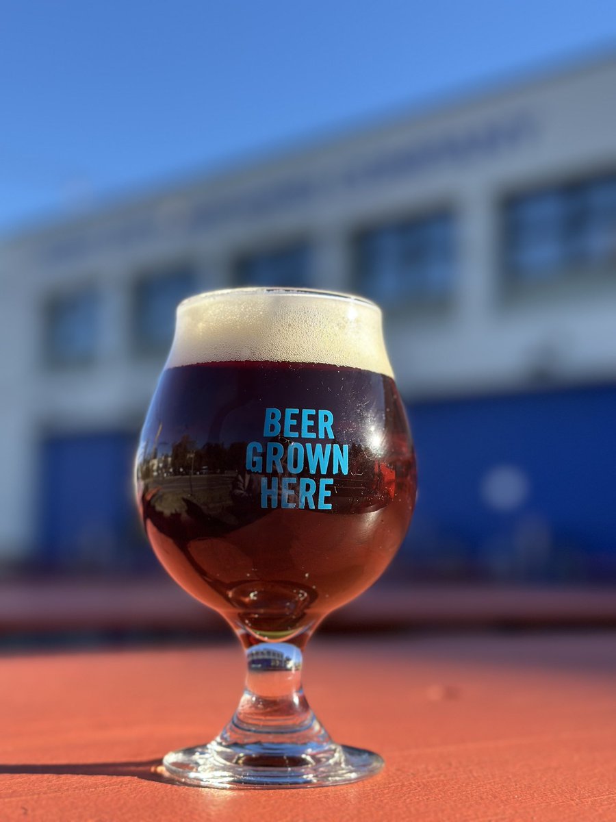 NEW BEER ALERT 🚨 

Friday, 11/15 we are tapping a new Brewers’ Cut Release: a Sour Red Ale inspired by the bold character of Flemish Reds! Each sip reveals layers of dark fruit, with a balanced acidity &amp; crisp drinkability @ 4.8%

This is a tasting room exclusive - Draft only 🍻