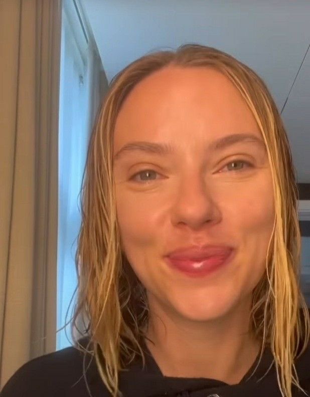 Scarlett Johansson tweet media