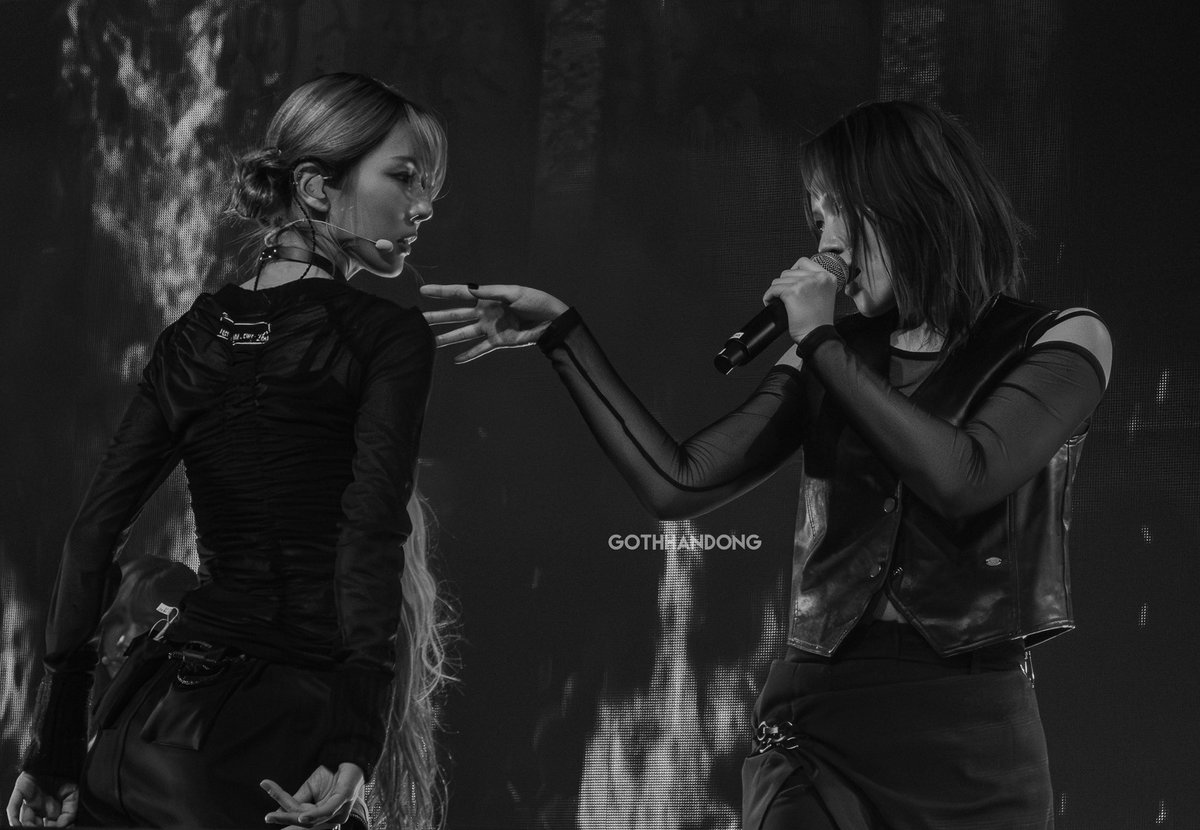 gothhandong's tweet photo. 241110 denver

scream

#SIYEON #시연 #YOOHYEON #유현 #DREAMCATCHER #드림캐쳐 https://t.co/cUF9LOIC7n