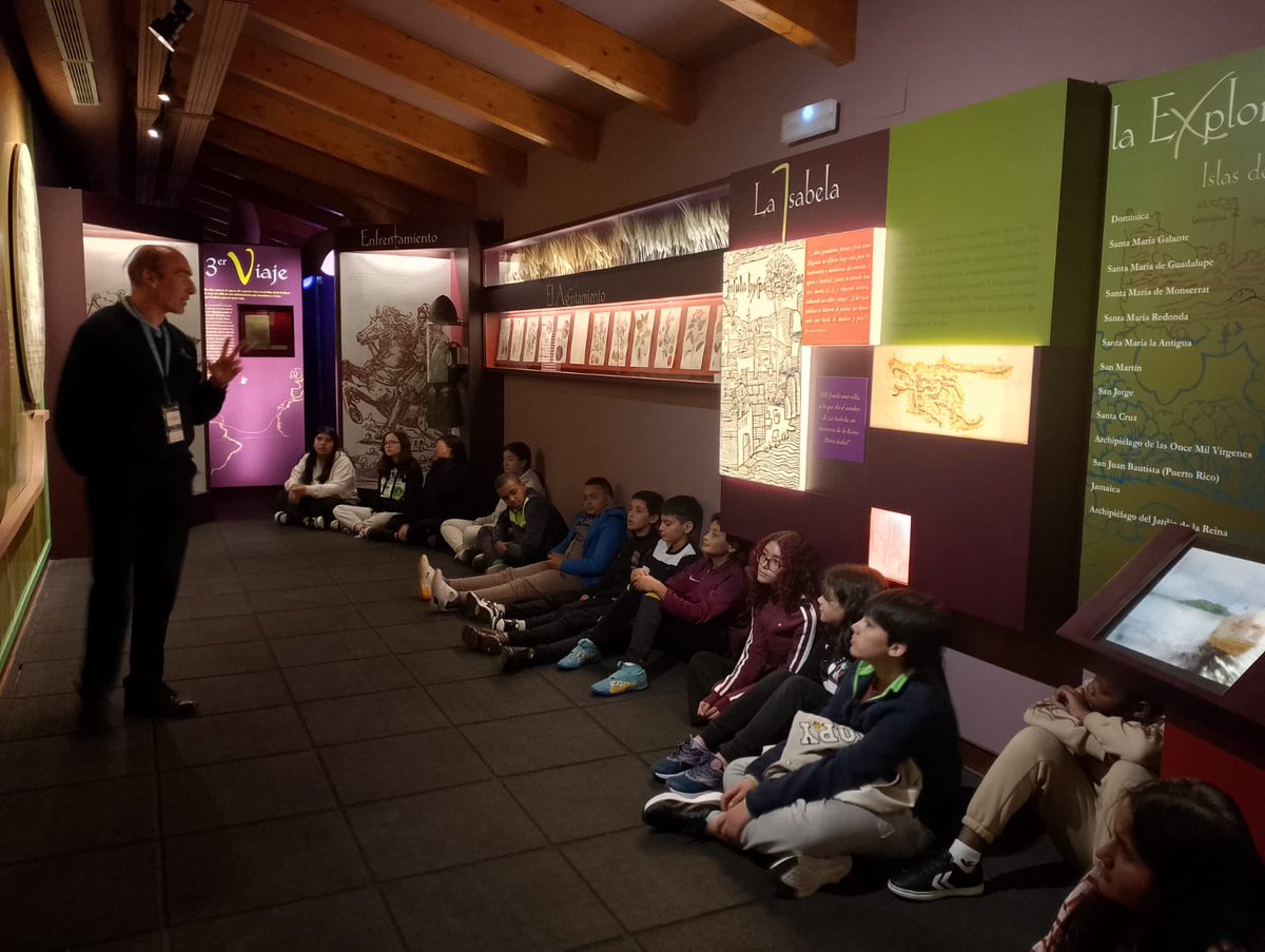 La semana pasada nuestros alumnos de quinto y sexto visitaron la Casa de Colón para conocer más a fondo nuestra historia y la de este aventurero navegante.