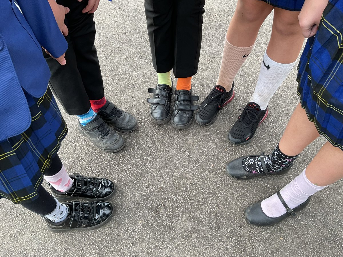 To encourage everyone, especially young people, to express themselves, celebrate their individuality, raise awareness about important social issues including bullying and prejudice, and as part of Anti-Bullying Week, staff and children participated in Odd Socks Day.
