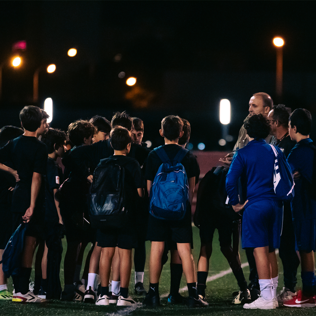 💪⚽️ ¡Todos a una, FAMILIA!

Seguimos con los entrenamientos semanales, preparandonos para la próxima jornada.

#HoraDeCentrarse #LaEscuelaDeLosSueños⚫️⚪️⚽️