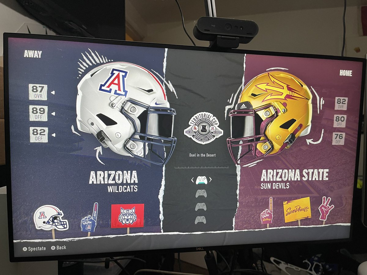 JIZZLEDTG's tweet photo. @EASPORTSCollege  How Is ASU only a 82ovr? There 7-2 and uofa is 3-6 with a 87ovr make it make sense https://t.co/lv0fgajOi7