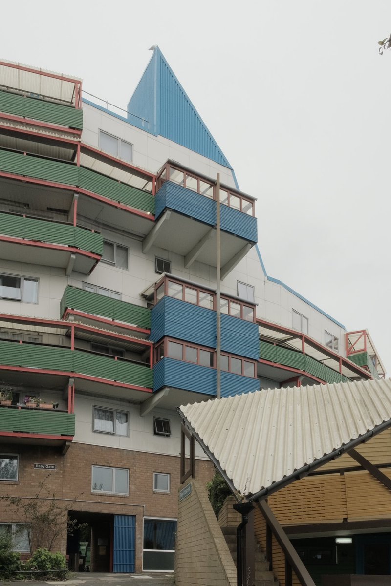 KarlJefferson's tweet photo. A few from around the estate #Byker https://t.co/mRZghqL9vR