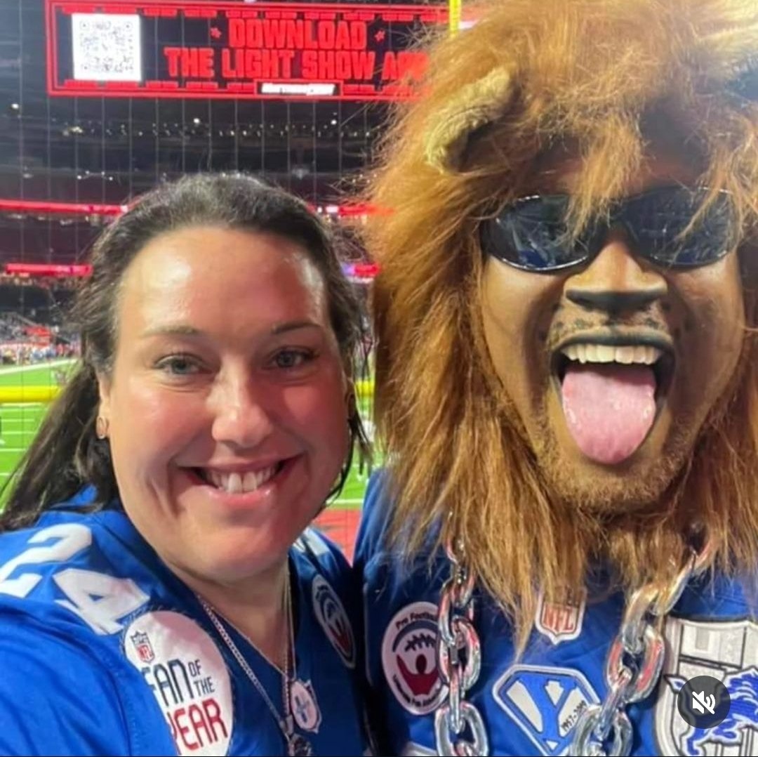 biglionmane's tweet photo. What a weekend! My voice still in Houston! #DETvsHOU #OnePride #DetroitvsEverybody #TheUnderground #RoarUp https://t.co/sTt0jvV1nU
